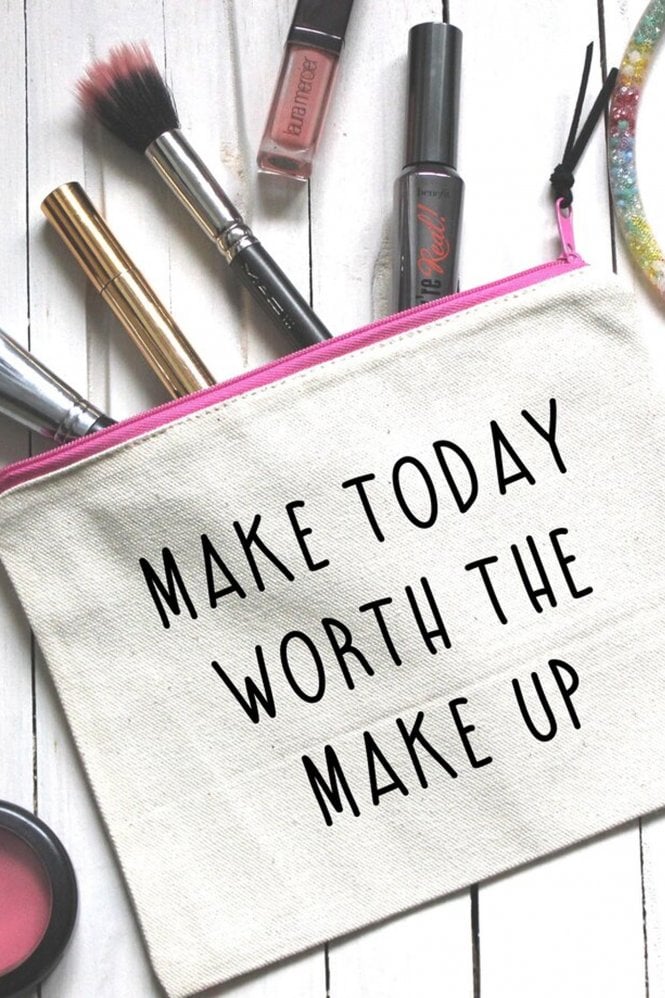 Lola and Gilbert London Make Today worth the Make Up Medium Pouch