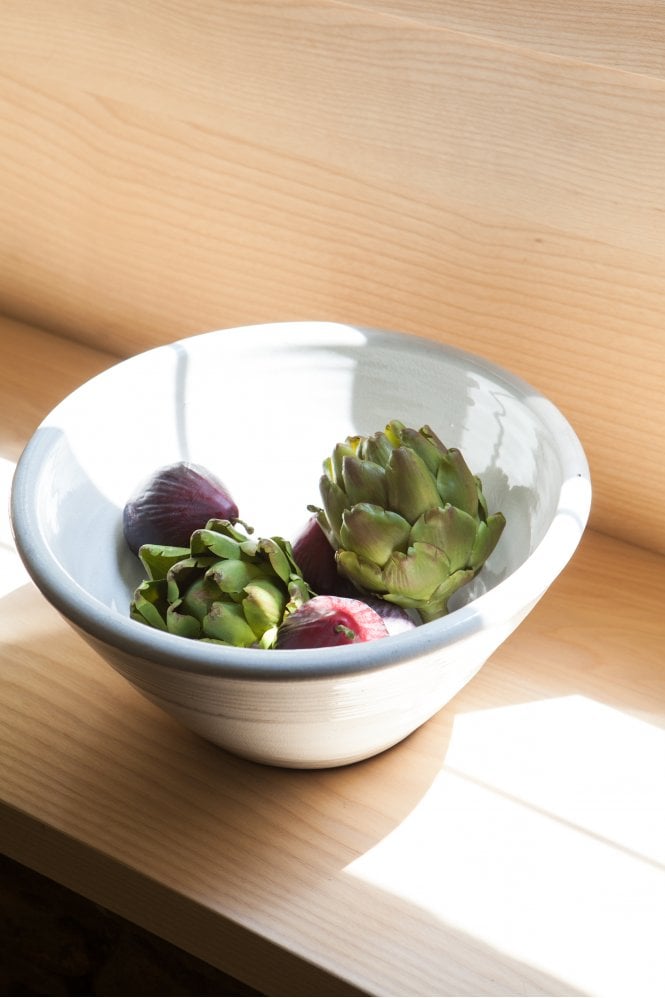 The Home Collection Earu Ribbed Ceramic Bowl