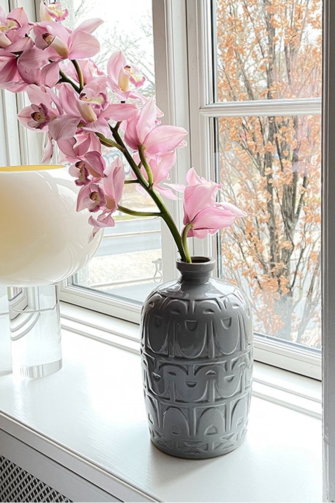 Vanilla Fly Ceramic Vase